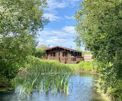 Discount on all breaks booked within 21 days of arrival at Windmill Lodges